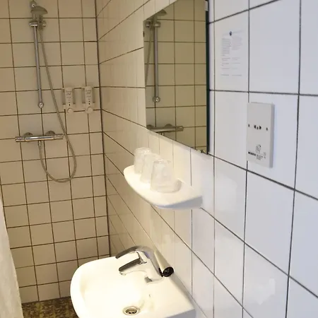 Fletcher Badhotel فندق إغموند آن زي